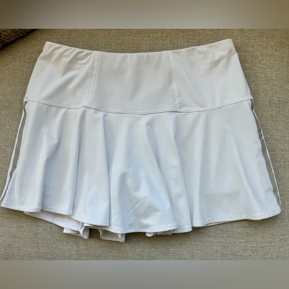 White Tennis Skirt - size Medium